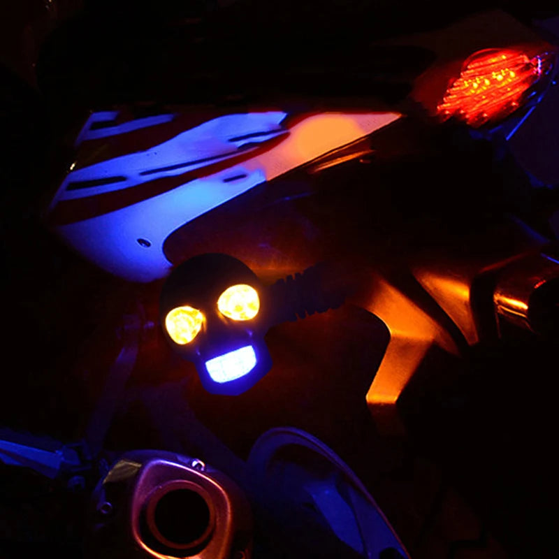 2Pcs Dual Color Moto LED Skull Shape Waterproof Fog Light Turn Signal Auxiliary Headlights ATV Scooter For Racer Spotlight